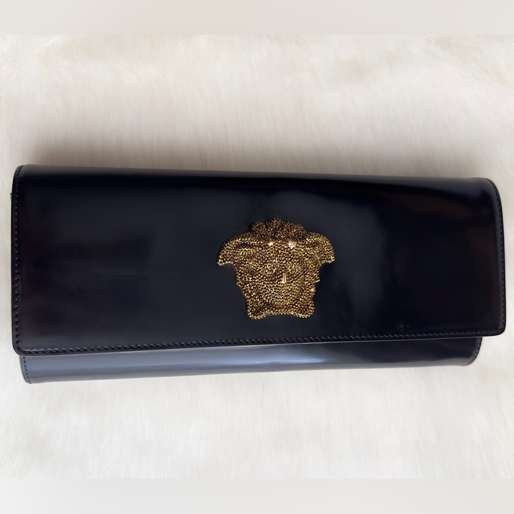 ✨VERSACE Crystal Medusa Icon Leather Clutch Bag With Strap Black Gold - Picture 4 of 17